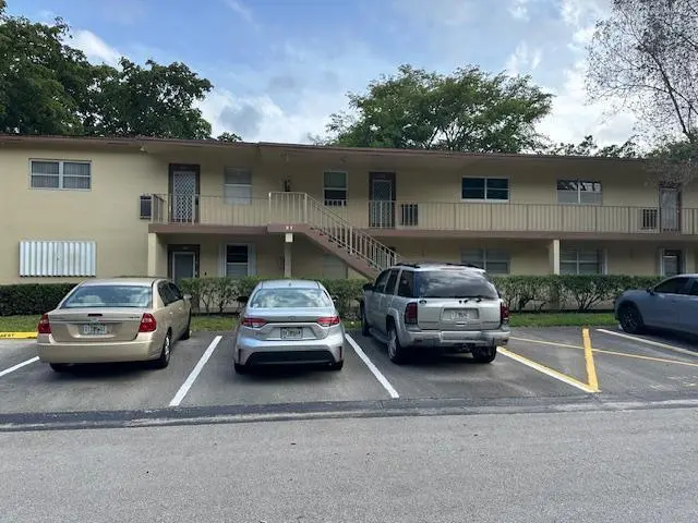 7680 NW 1st St #102