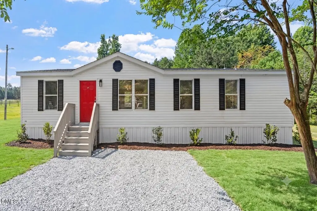 45 J E Rogers Dr