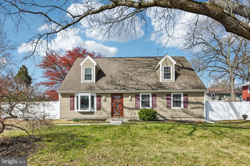 306A Montfield Ln