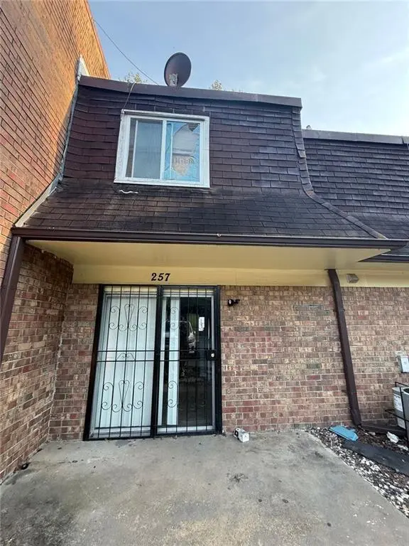 257 Peyton Pl SW