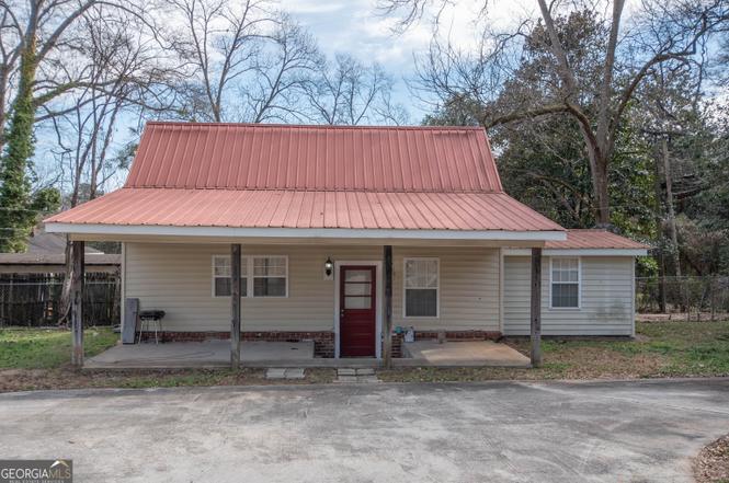 307 3rd Ave