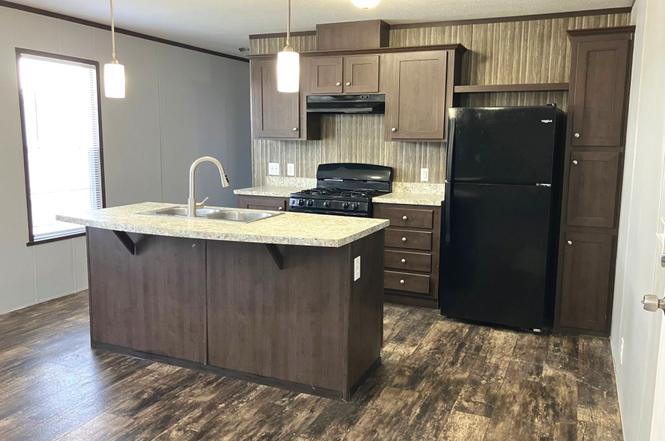 3323 Iowa St #286