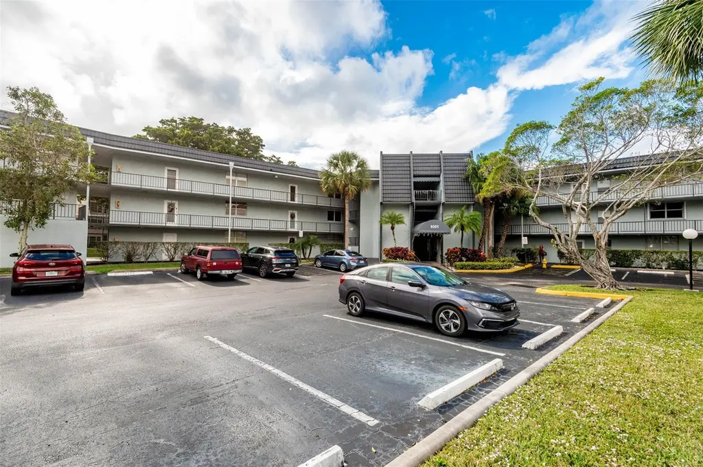 9351 Lime Bay Blvd #207