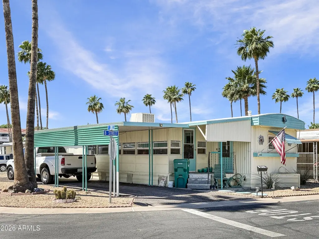 2050 W Dunlap Ave Unit B149