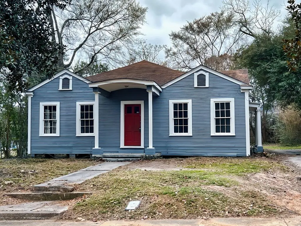 535 N Bowie St