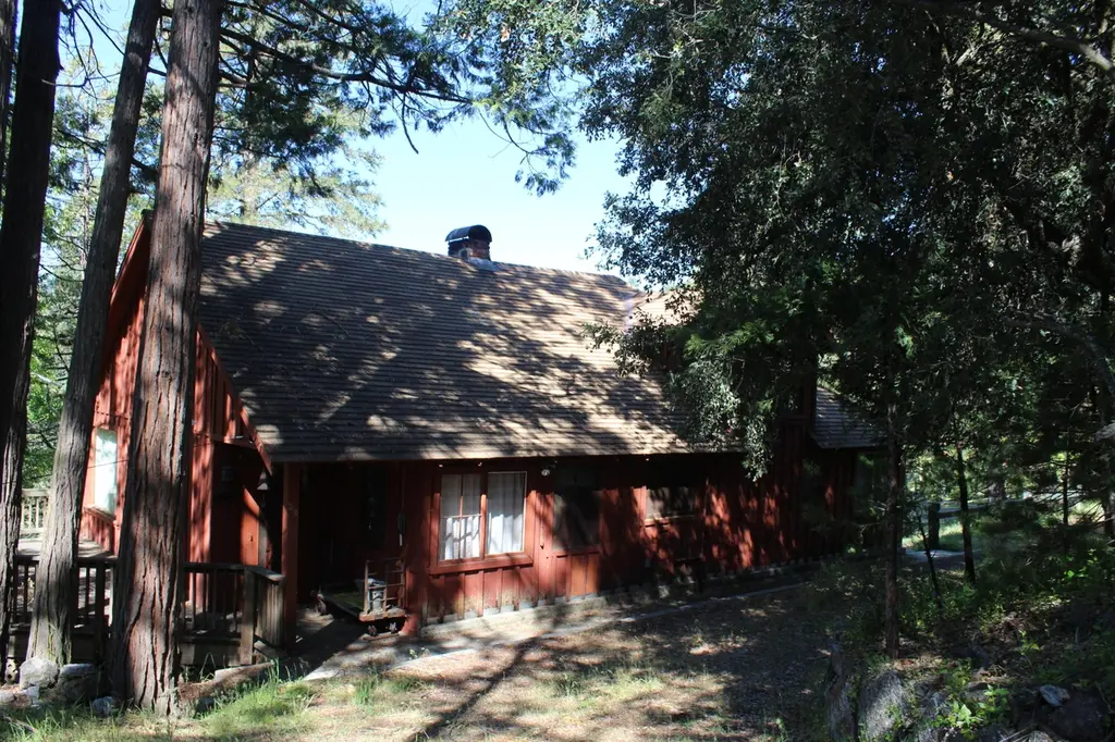 315 Grandview Dr