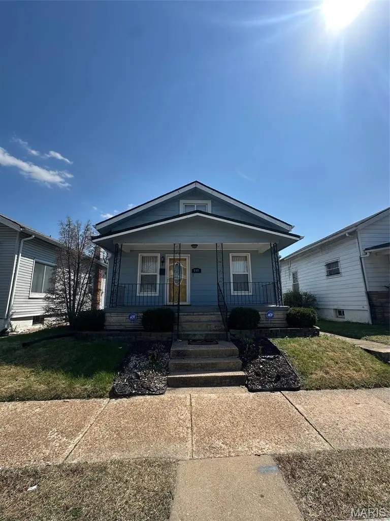 748 Ponce Ave
