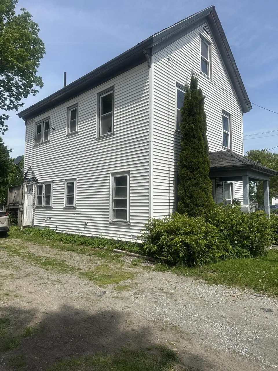 144 Main St