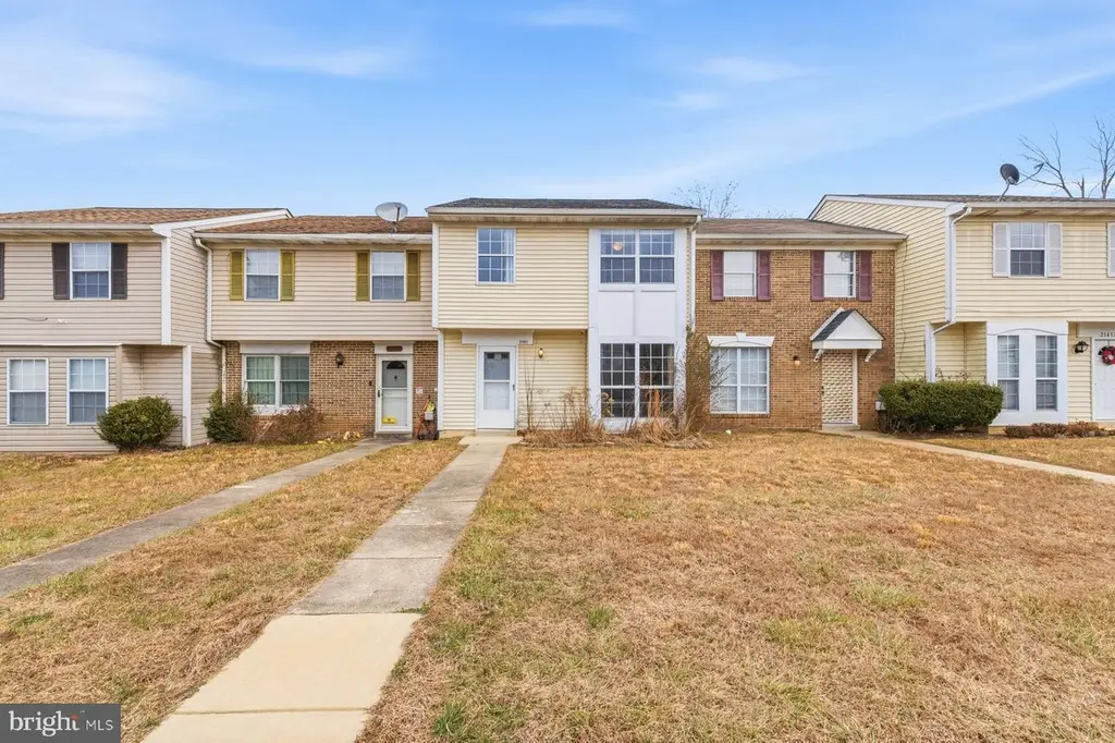 21421 Manon Way