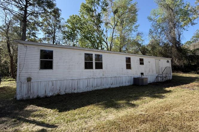 203 Quail Hollow Rd