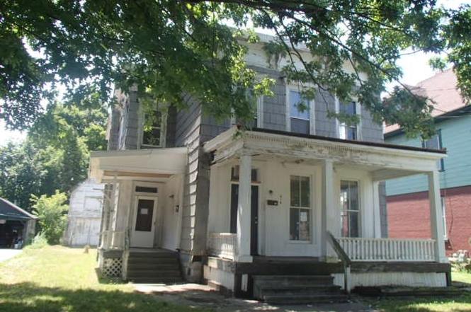 614 Boyd St