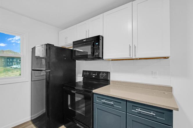 343 Sheffield Apt. C Ave