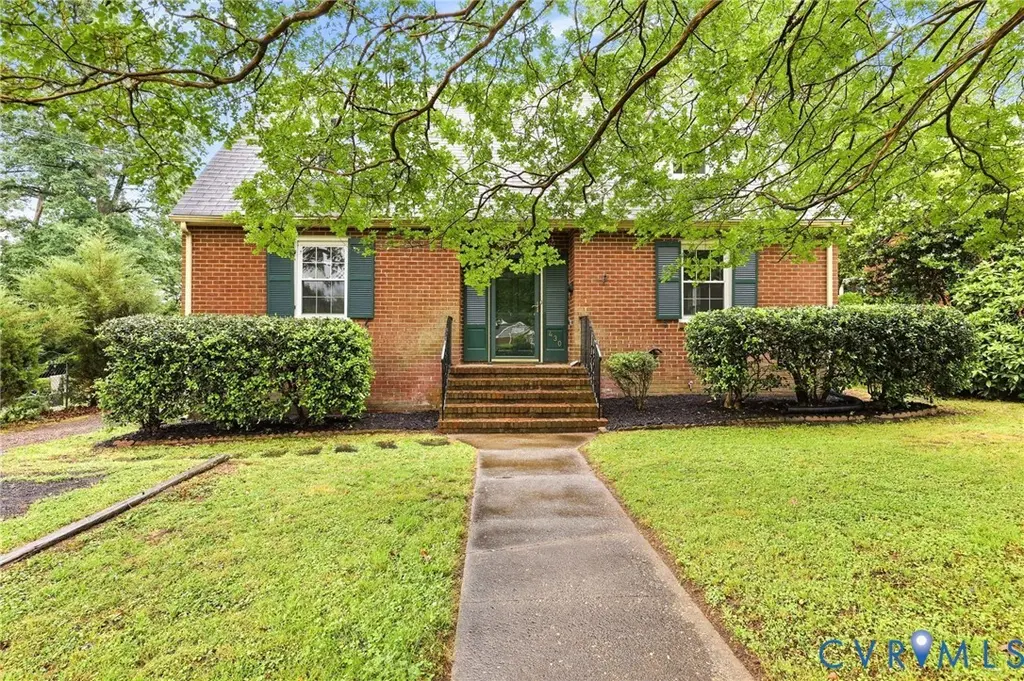 430 Greenwood Dr