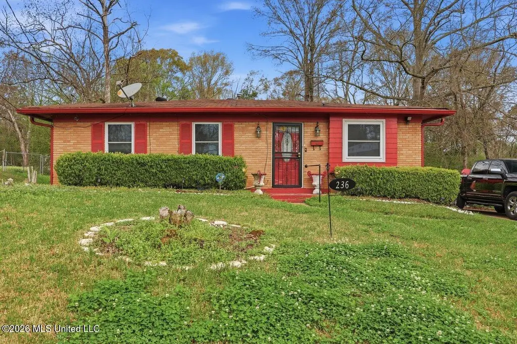 236 Cherry Hill Dr