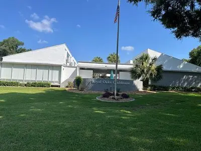 3373 S Royal Oaks Dr
