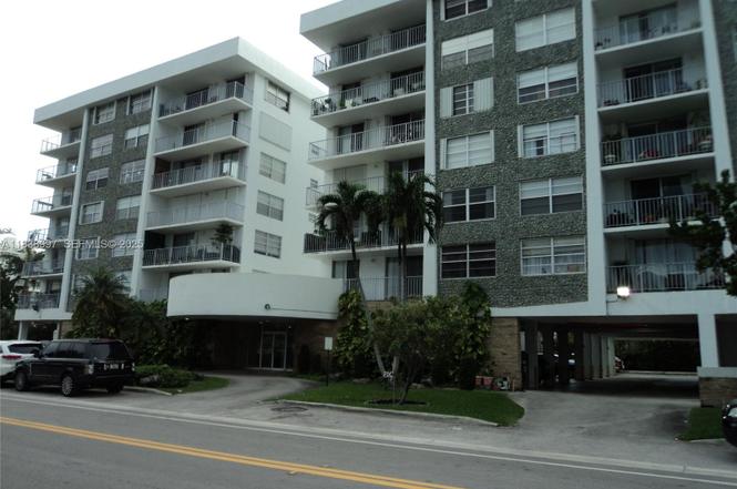 1050 93rd St Unit 6F