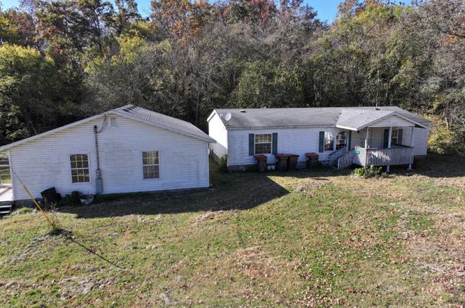 813 Bailey Rd
