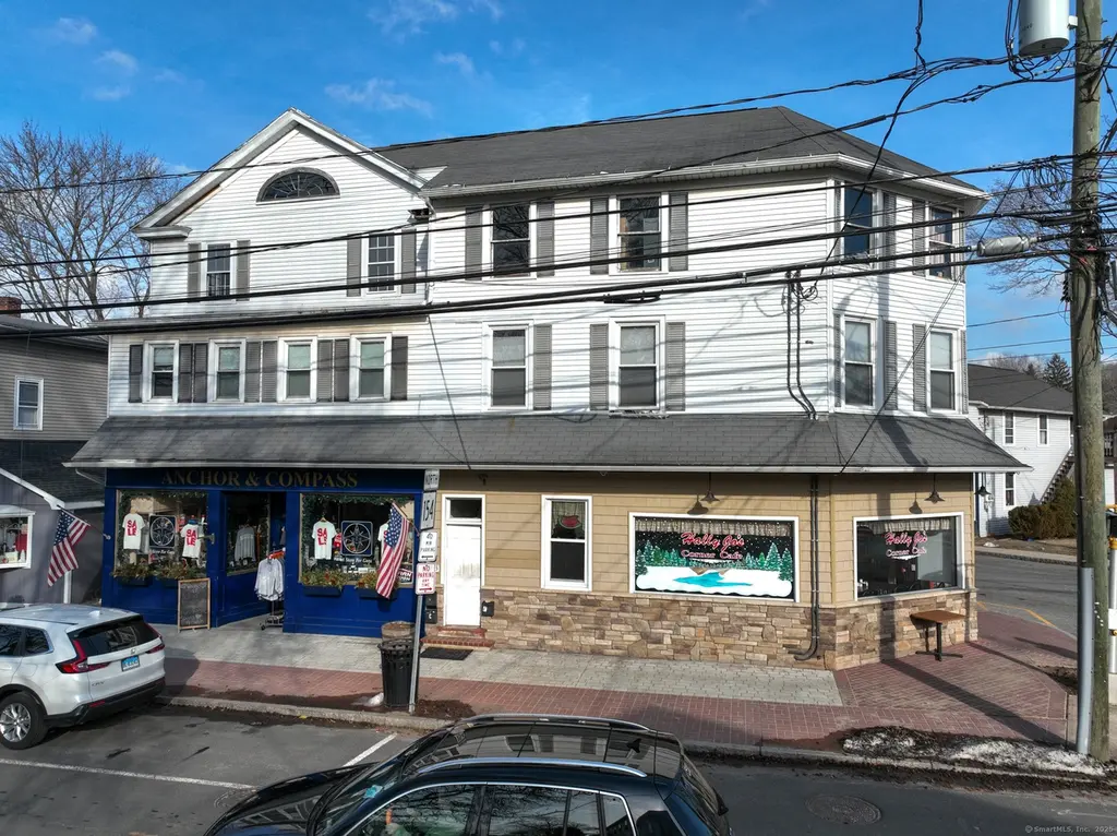 163-165 Main St