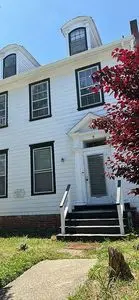 9 Chestnut St