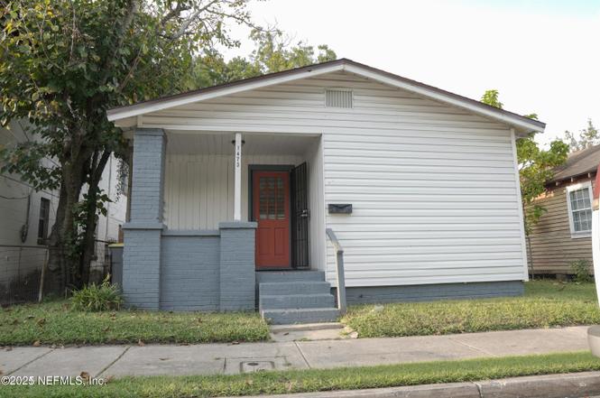 1473 State St W