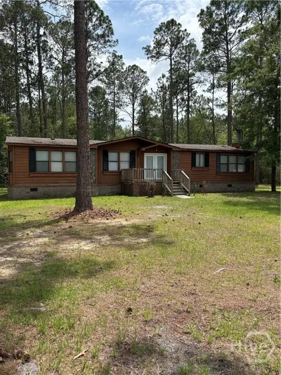 79 W E Smith Rd