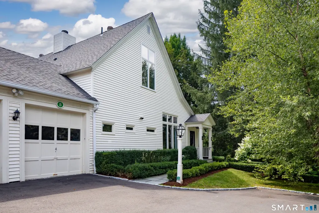 5 Great Elm Rd #3