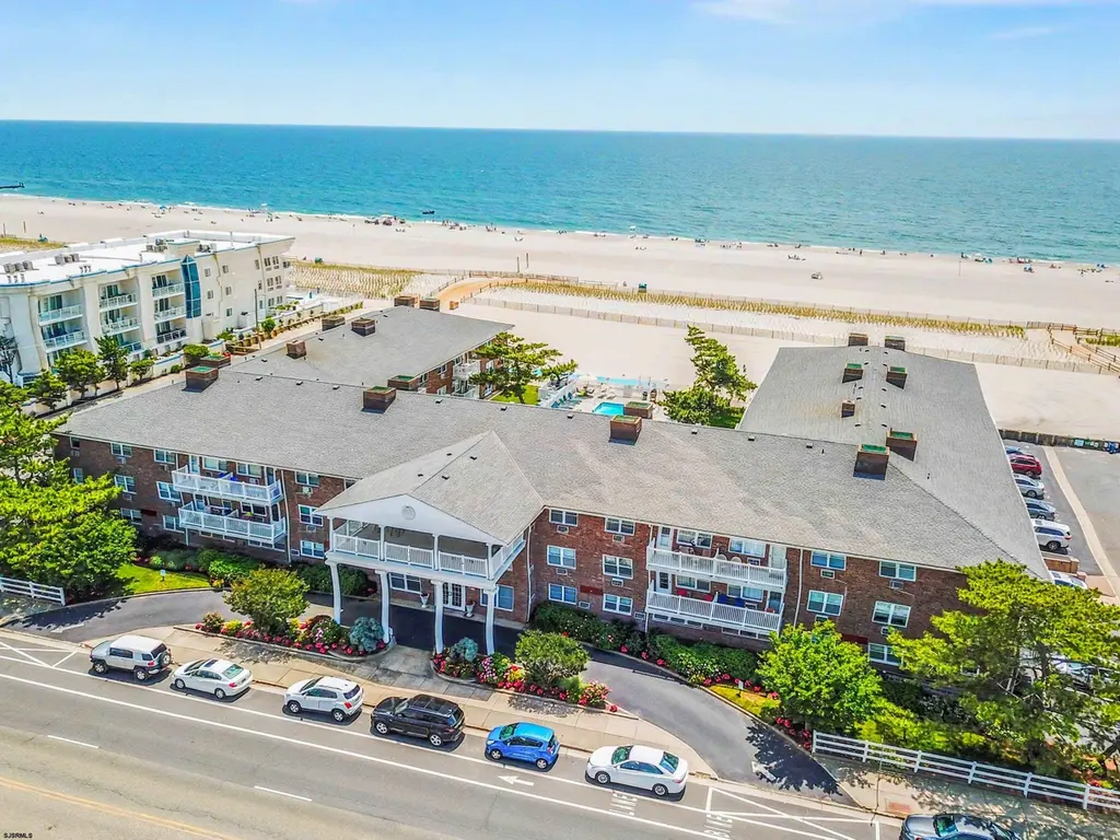 9300 #127 Atlantic Ave #127