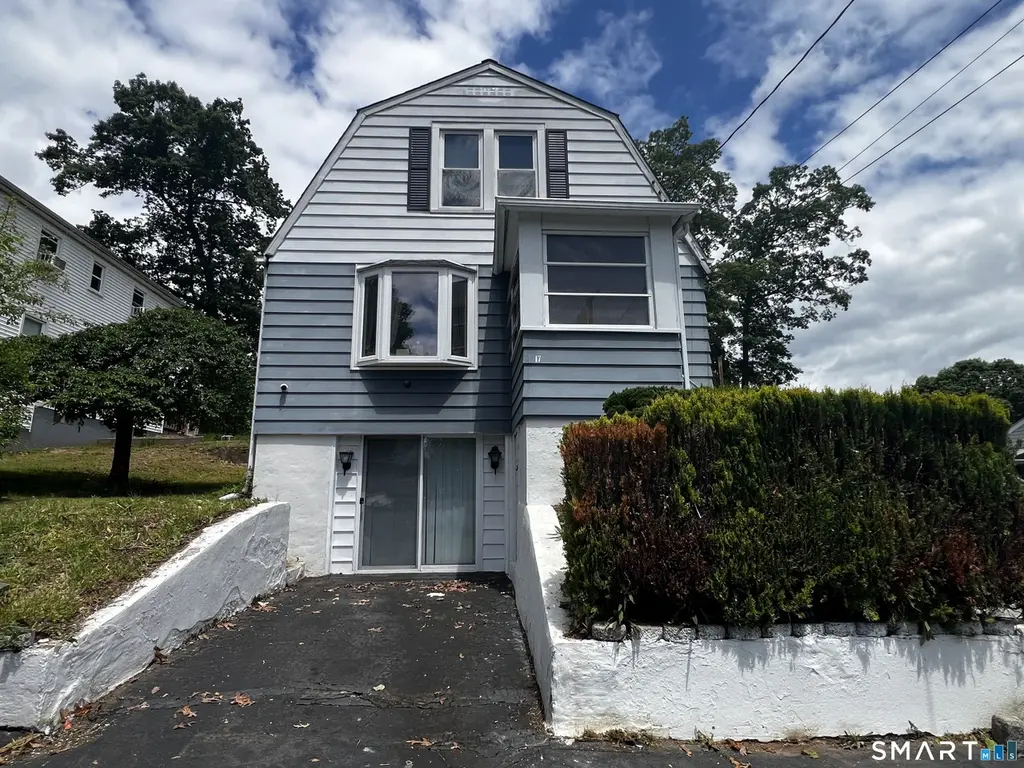 17 Ridgeview Rd