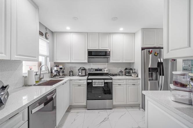 6650 Royal Palm Blvd Unit 306c