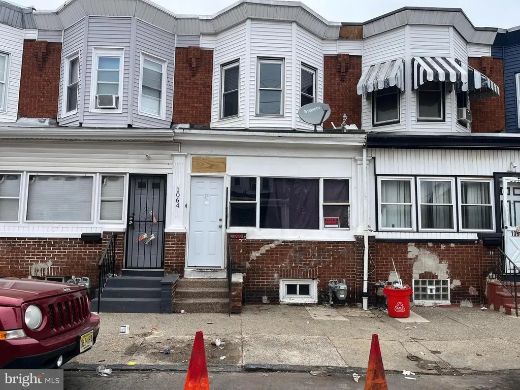 1066 Princess Ave