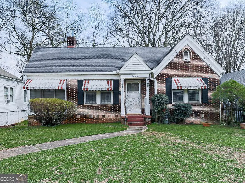 1444 Athens Ave
