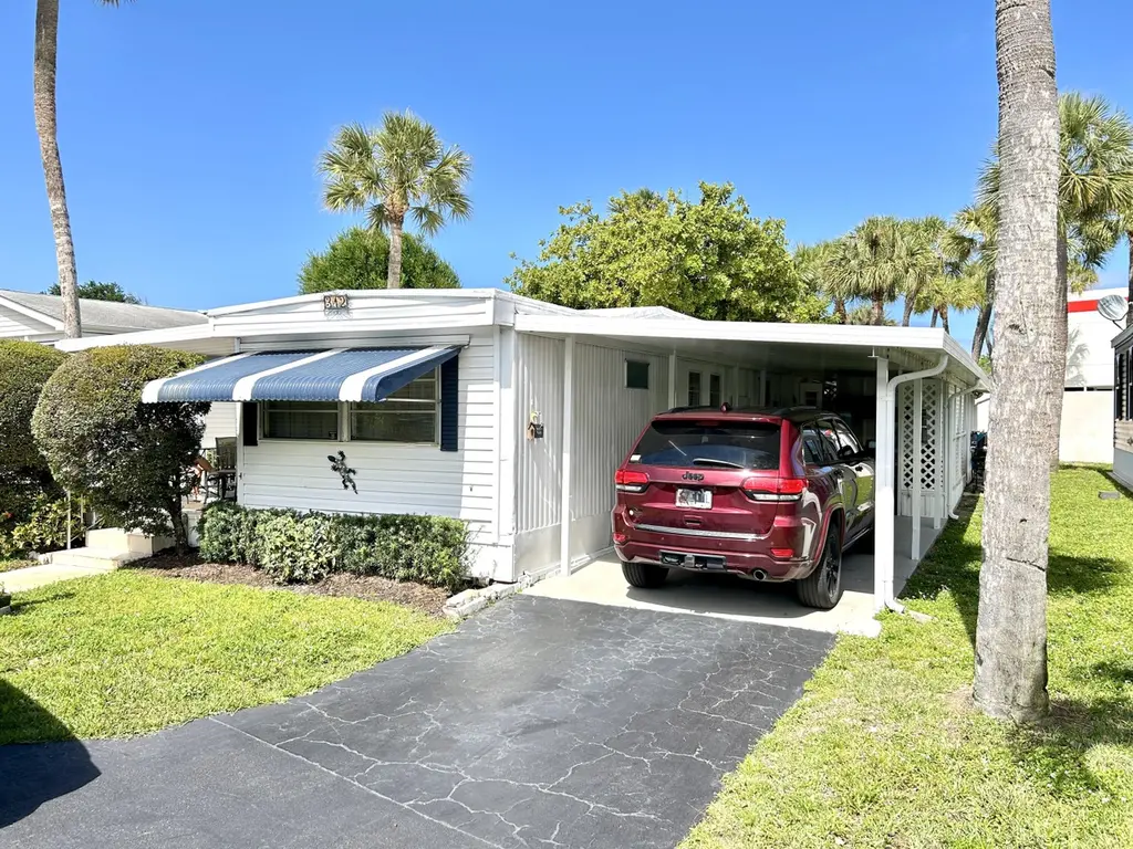 312 Hibiscus Dr
