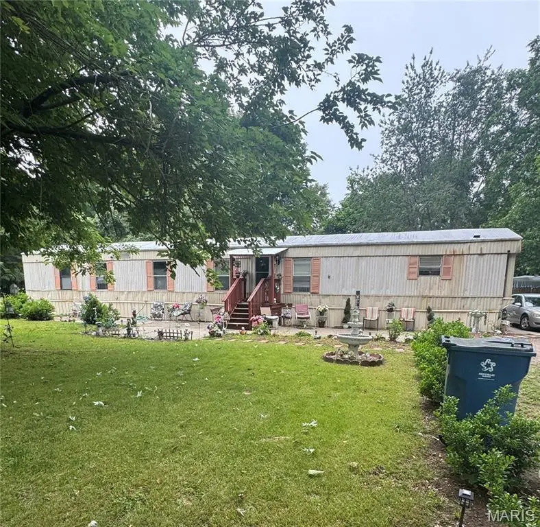 203 N Jobe Dr