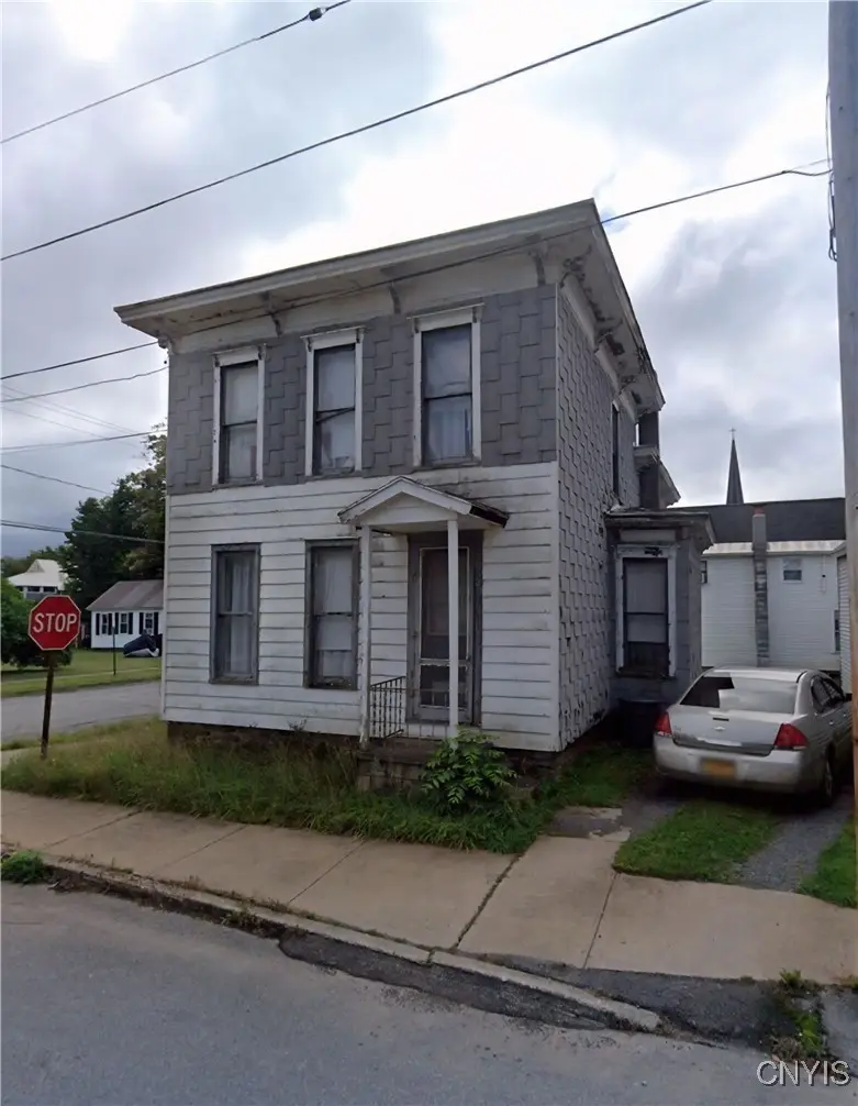 23 Union St