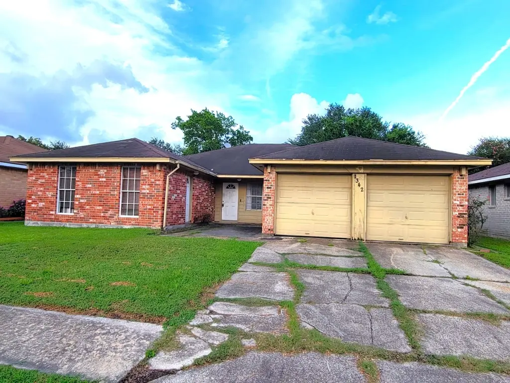 1342 Goswell Ln
