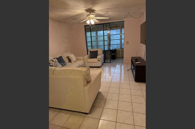 2850 Somerset Dr Unit 309L