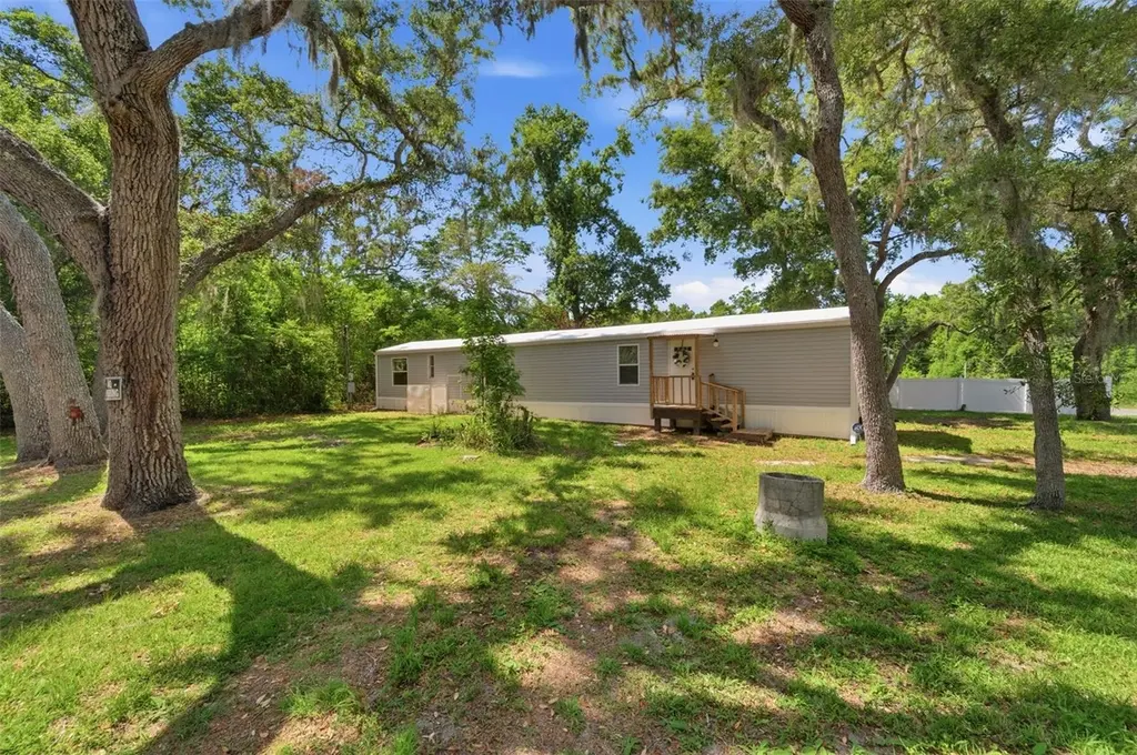 12449 Eagle Lake Ave