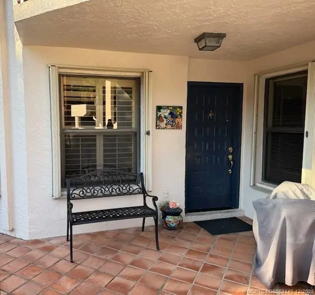 3480 SE Martinique Trce #102