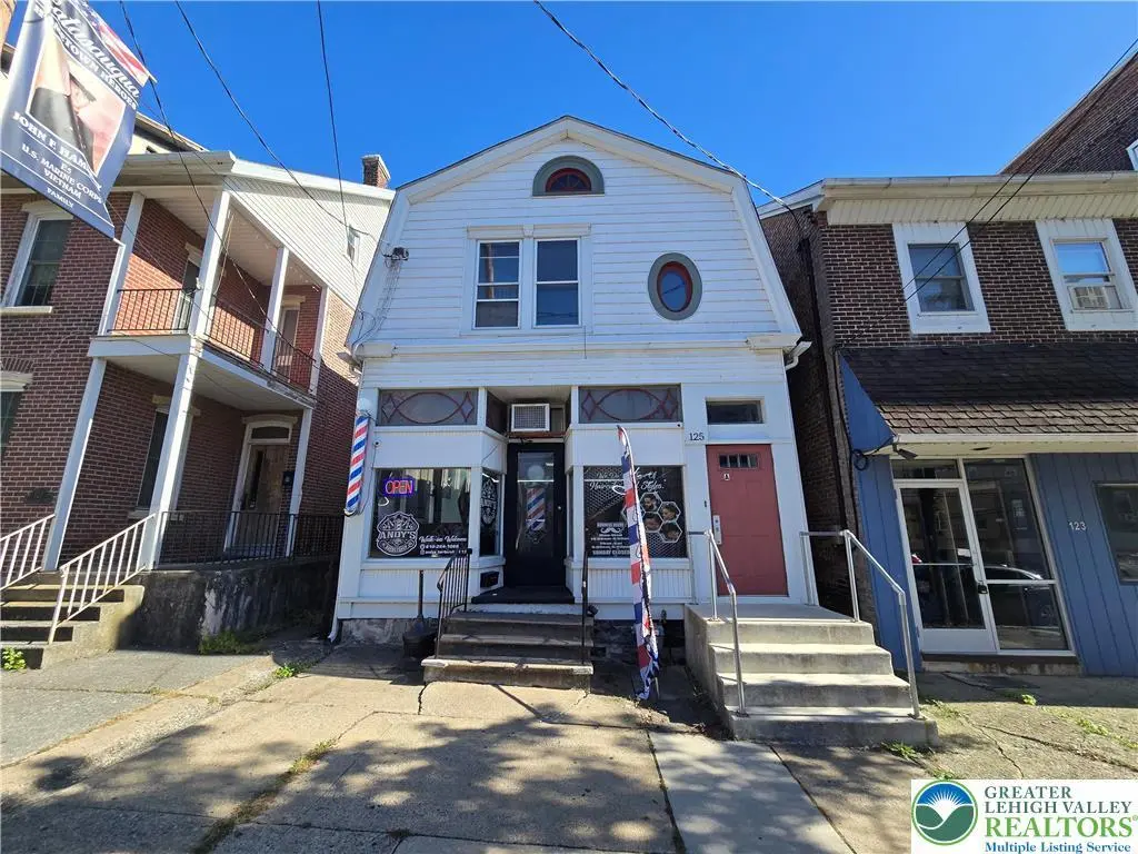 125 Bridge St