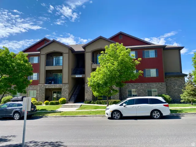 223 E Jordan Ridge Blvd #102