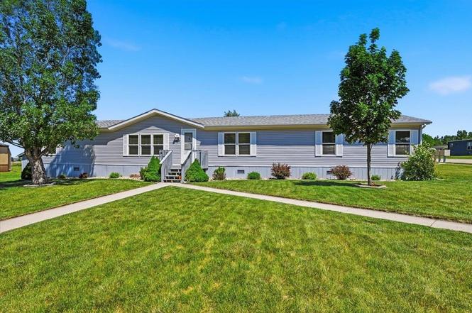1210 Foothills Dr