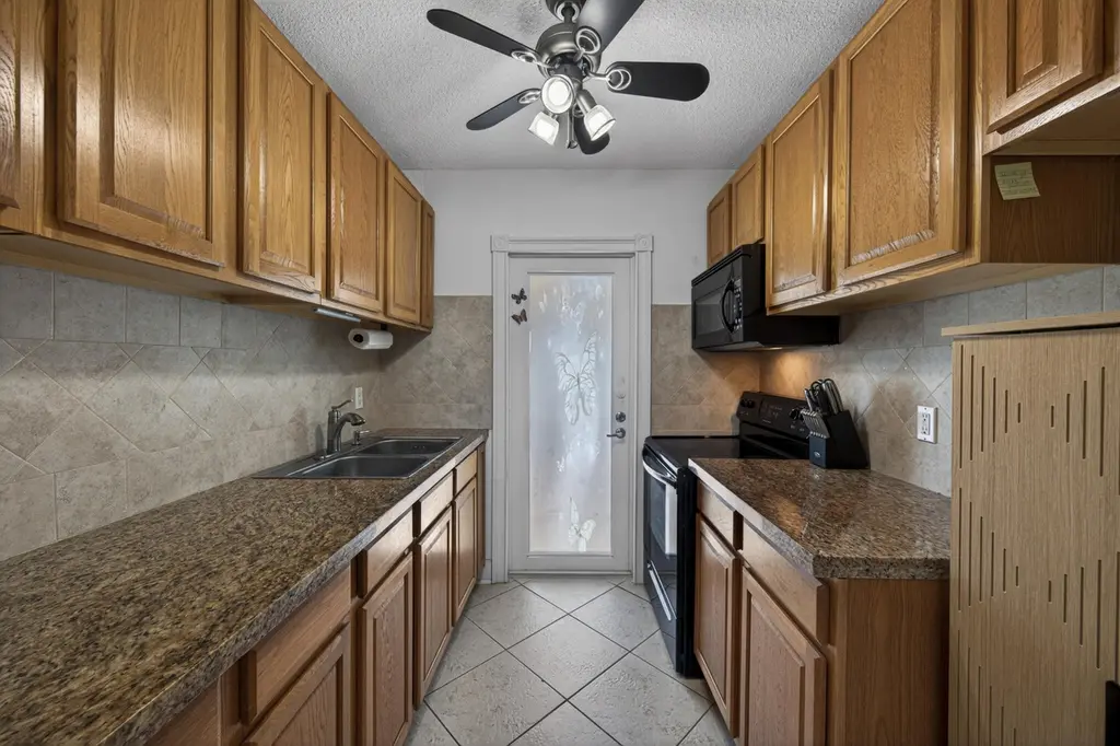 2475 W Golf Blvd #247