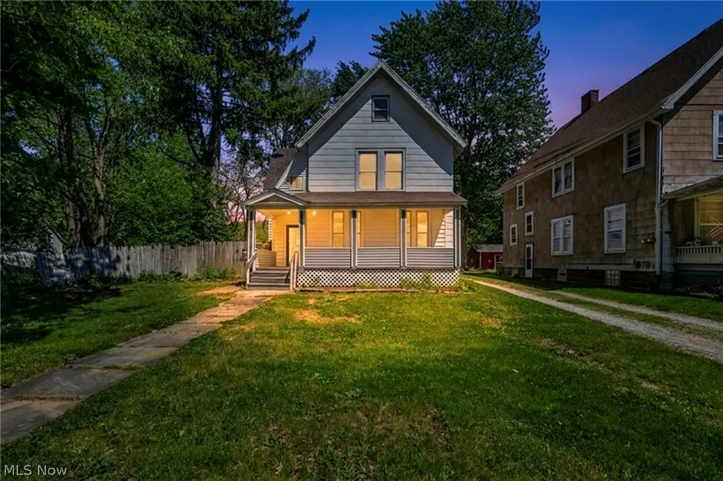 1004 East Ave