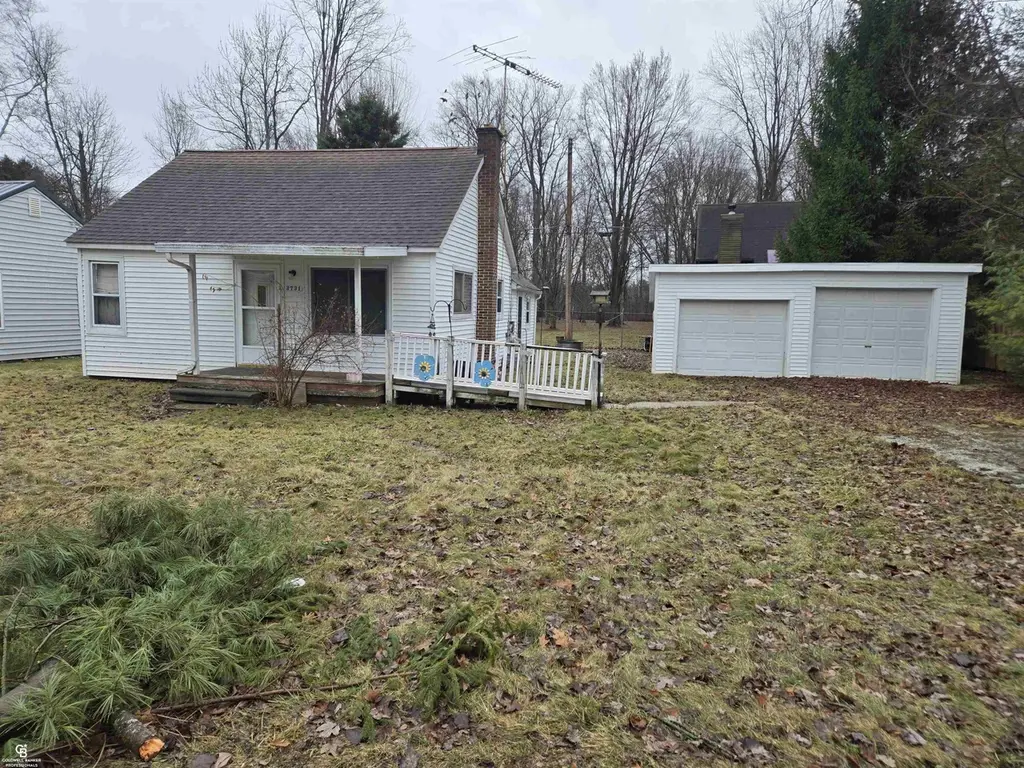 3731 Huron Ct