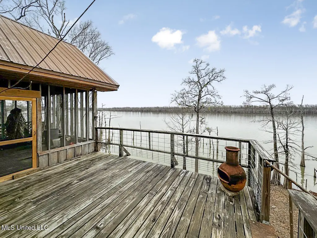 2067 Pecan Grove Rd