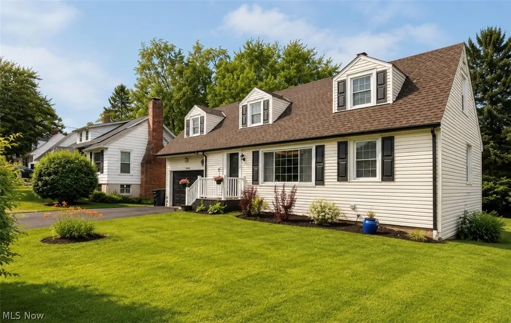 38155 Aurora Rd