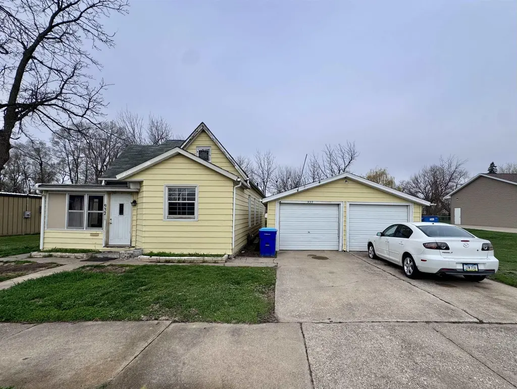 932 S Frederick Ave Ave