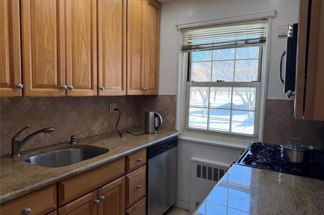 211-19 73 Ave #1