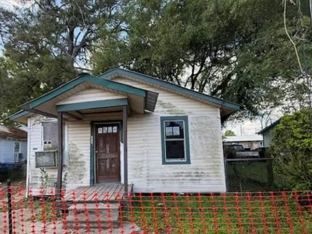 212 Clifford Rd