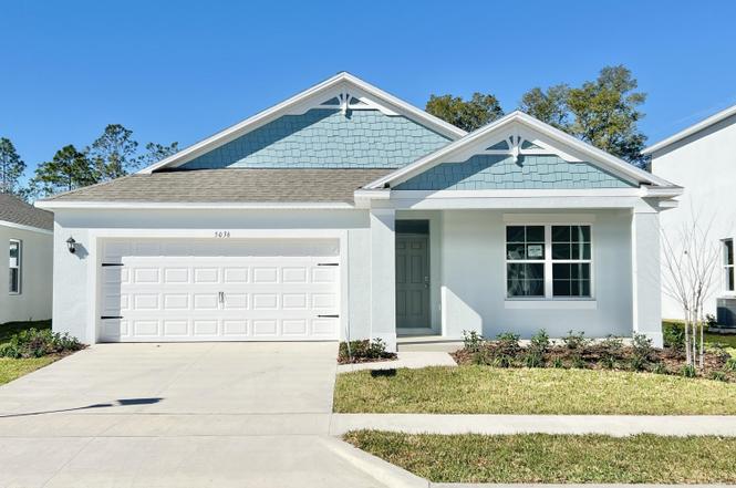 988 Champion Ridge Dr